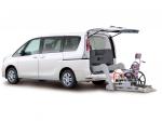 Nissan Serena 2011 года